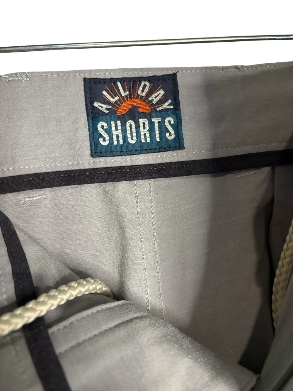 Faherty - Belt Loop All Day Shorts. 9 inch inseam. Light Grey. Size 38. MSC0012